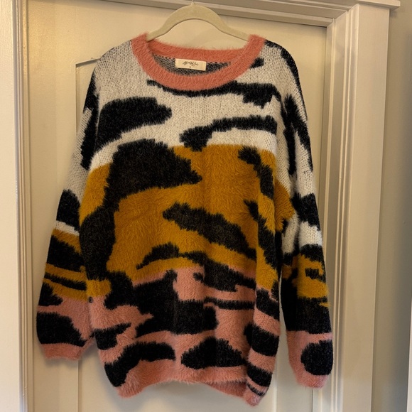 Stylish Multicolor Sweater - Picture 1 of 7